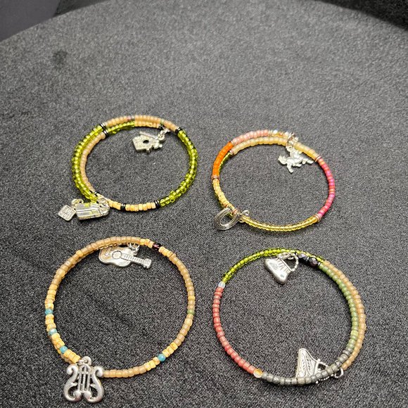 Bundle of 4 Charm Beaded Bracelet For Women - Picture 1 of 5